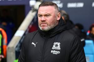 鲁尼：热刺球员表现是绝对的耻辱，他们需罗伊·基恩式的人去震慑