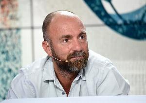 杜加里：我们还没有看到上赛季的巴黎圣日耳曼，他们的防守太脆弱