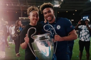 官方：詹姆斯的妹妹与切尔西续约，新合同有效期至2030年