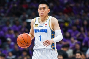 陈盈骏：下半场增强防守才有了胜利 重回广州打比赛很愉快