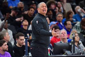 泰伦·卢：我们自己打得确实不好 国王的表现无疑完胜我们