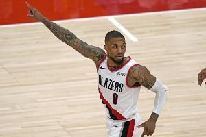 利拉德：我计划以开拓者球员的身份退役 目前还没有具体时间表