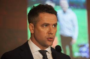 欧文：利物浦可能短期内告别两项杯赛，踢平热刺更给自己上压力了