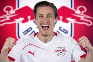 记者：门兴预计将从赖茨转会中获得2050万到2100万欧