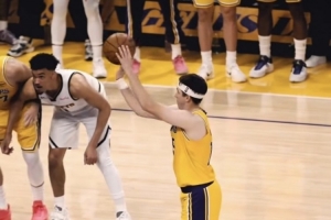 双星闪耀！詹姆斯转发里夫斯和东契奇高光片段：完美的罚丢和绝杀