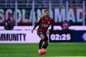 德温特：接下来米兰的目标？争取尽量拿分，最后看能排在什么位置