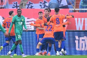 足球报：罚分9队中已有泰山、河南积分清零，背后是惨烈的竞争