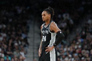 11投6中得20分！米奇：瓦塞尔打得非常职业很成熟