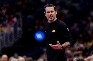 雷迪克：当我们打出提前推进的转换进攻时 球队表现会非常出色