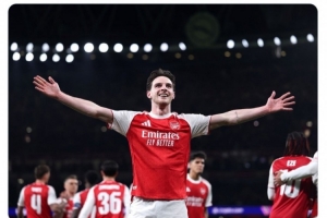 摩根社媒：找不到合适的词语来形容赖斯，他像将军一样统领球队