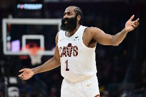 全场多少分？哈登7中6砍半场最高19分外加4板4助 罚球6中5