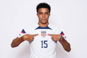 波切蒂诺：班克斯还在权衡代表美国还是德国，我们真的非常在乎他