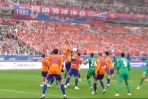 足协评议：国安vs泰山马德鲁加手球犯规漏判，国安应获得点球