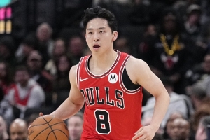 垃圾时间上场很有存在感！河村勇辉2中1拿下5分1板2助 2次失误