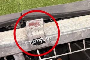 记者：导致诺阿·朗手指受伤的是锋利部件，当时部件是打开的