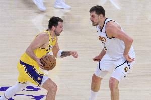 两个胖子！本赛季仅两人多次单场50+：东契奇和约基奇