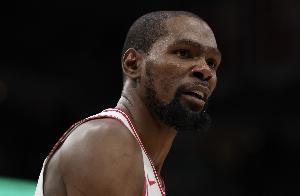 专注报道湖人的记者爆料火箭球员后悔换KD 遭网友狂怼&质疑真实性