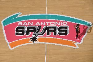 重建完成！马刺提前12场锁定季后赛名额 时隔7年再进季后赛！