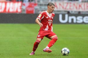 图片报：拜仁会为青训首秀球员举办白香肠庆典，或者在学院挂球衣