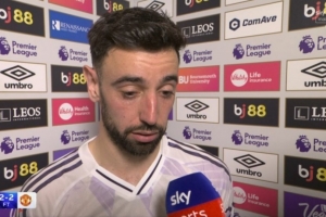 B费：对结果感到失望我们本可以取胜，阿马德倒地应判点球