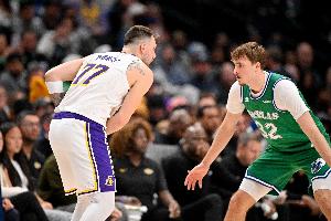 苏群：雄鹿没得到联盟弗拉格式的承诺 因此没在截止日送走字母