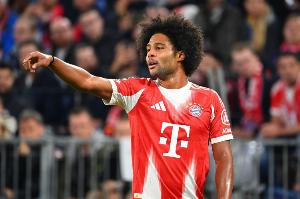 梅开二度，官方：格纳布里当选拜仁4-0柏林联合全场最佳