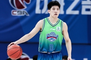 又是尽力局！林庭谦12中6&三分9中4拿到20分3板6助2断 也有5失误