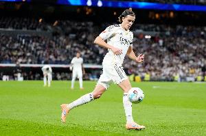 阿斯报：卡雷拉斯周六回到皇马合练中，将首发出战马德里德比