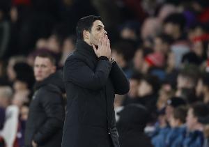 塔帅：让凯帕首发是基于他整个赛季的表现，选择其他门将不公平