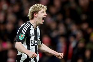 不甘心！戈登：桑德兰两名球员专门盯防我，但我们没能利用优势