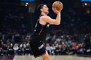 吉莱斯皮有望破太阳单赛季3分球纪录 杰伦·格林：他是真正的射手