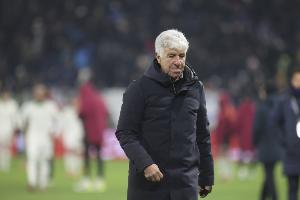 全市场：罗马主帅加斯佩里尼因嗓子失声，无法接受赛后采访