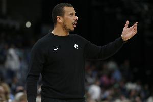 皮尔斯：外界没给予马祖拉足够的认可 他绝对配得上年度最佳教练