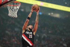 得分和三分都创新高！斯普利特：卡马拉最惊艳的不是进攻而是防守