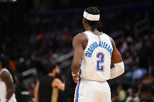 探囊取物！亚历山大三节出战29分钟13中9砍22分延续自己20+场次