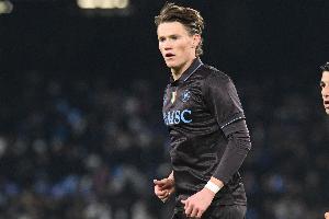 小马拉多纳：麦克托米奈是那不勒斯的“基石”，他的表现至关重要