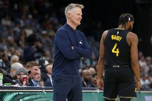 苏群：勇士拿下胜利付出的代价太高昂 今夏不知道结果如何？