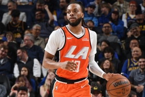 加兰：82场比赛是一个漫长的赛季 我们必须从中找到乐趣