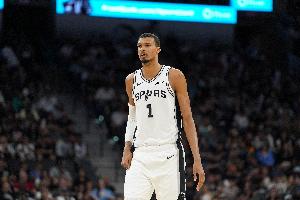 文班：MVP竞争会有争议 我的目标是确保赛季结束时不再有任何争议