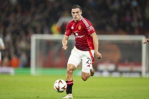 记者：乌加特转会曼联与约罗的交易有关，两人的经纪人均是门德斯