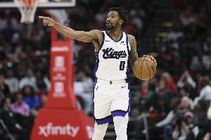 没手感！蒙克13中3得到7分3板1断 14助攻生涯新高&正负值-39