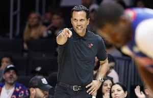 斯波：球队拥有极强的竞争精神 要一起经历磨炼培养坚韧气质