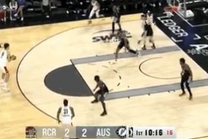 外线开炮！杨瀚森弧顶被放空 三分坚决出手一箭穿心