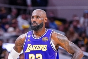 客串摄影师！凯特琳·克拉克晒自己镜头下的詹姆斯 后者转发致谢