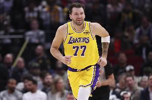 43分6板7助！沃西：在一对一的情况下东契奇是无法阻挡的