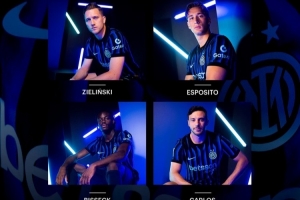 国米3月最佳球员候选：泽林斯基、皮奥、比塞克和奥古斯托入围