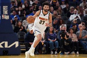 最后时刻连中三分！贾马尔·穆雷17中9拿下31分6板14助 首节15分