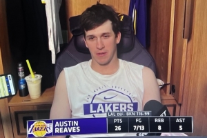 里夫斯谈两天假期：肯定要去打高尔夫 享受和家人在一起的时光