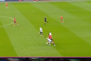 巴萨可3000万买断！拉什福德先过巴尔韦德再扛阿劳霍上演单骑闯关