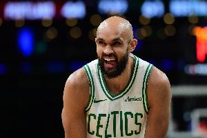 如何防德里克·怀特？黄蜂主帅打趣：一点都不难 他没那么厉害